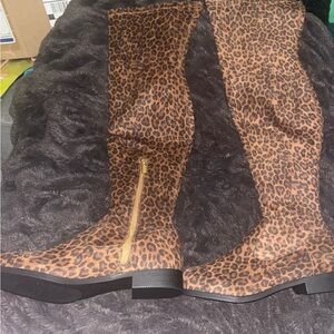Leopard Print Knee-High Boots with Gold Zipper